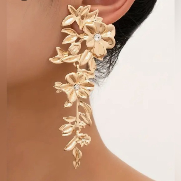 Jewelry - 224. Rhinestone Flower Earrings - Long Dangle Bohemian Glam